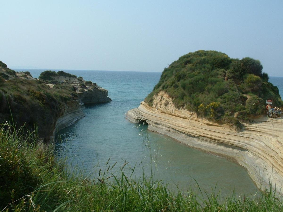 Corfu- Sidari- Canal D'Amour First Choice Studios Melíssia エクステリア 写真